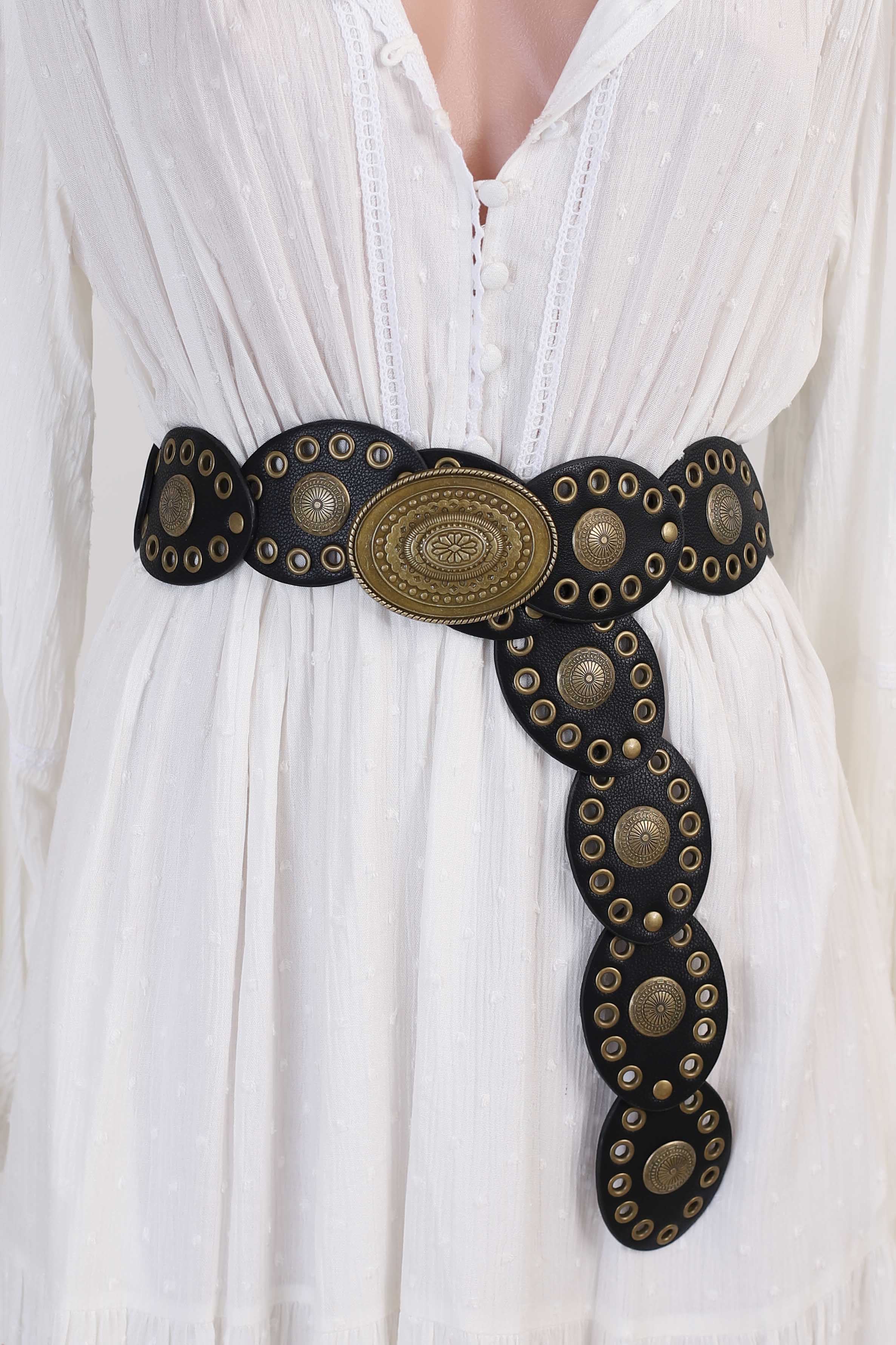 Slate Rivet Gold Buckle Belt - Black