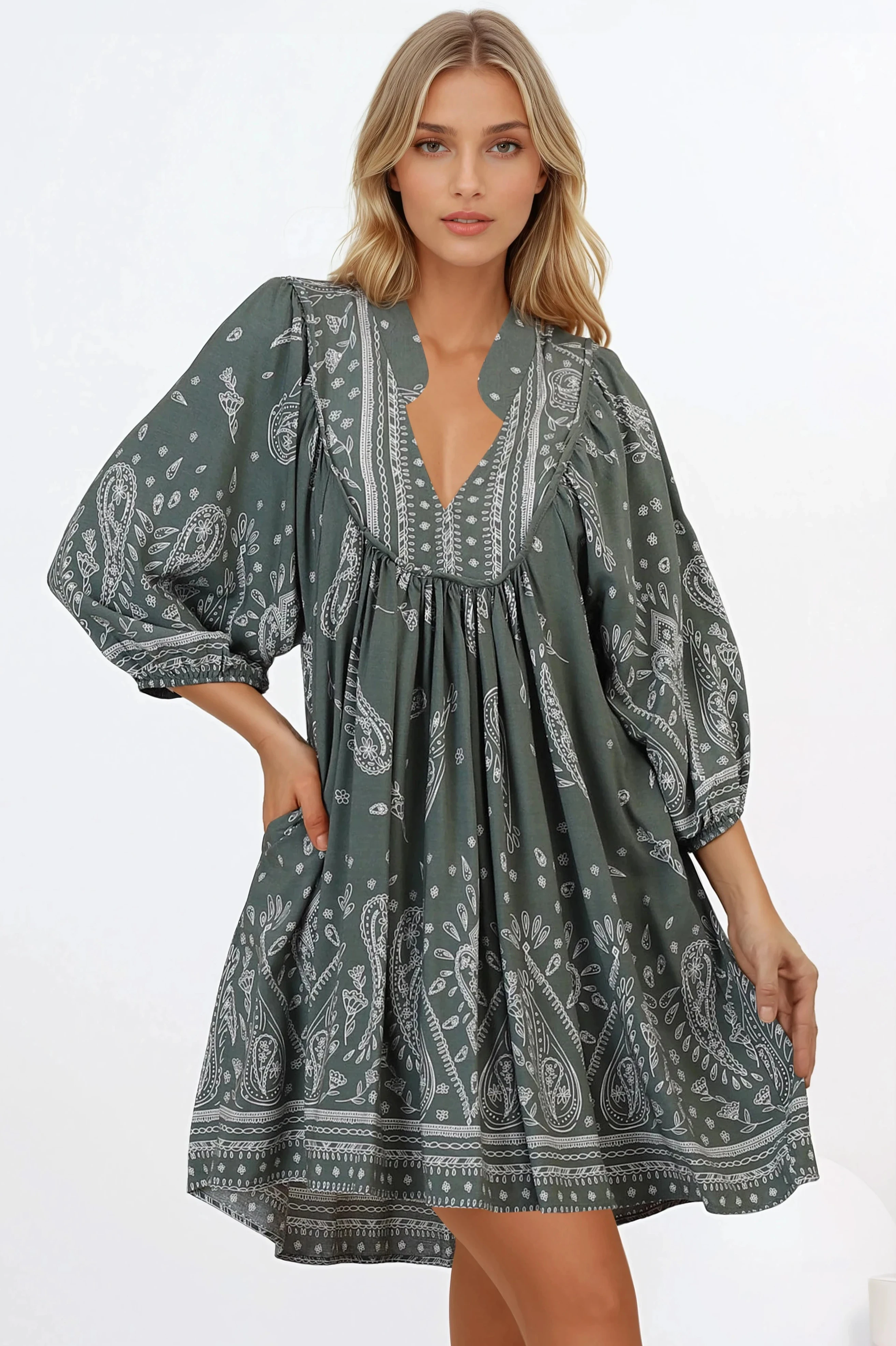 JAASE - Boheme Mini Dress: Mandarin Collar Slimline Smock Dress in Constance Print
