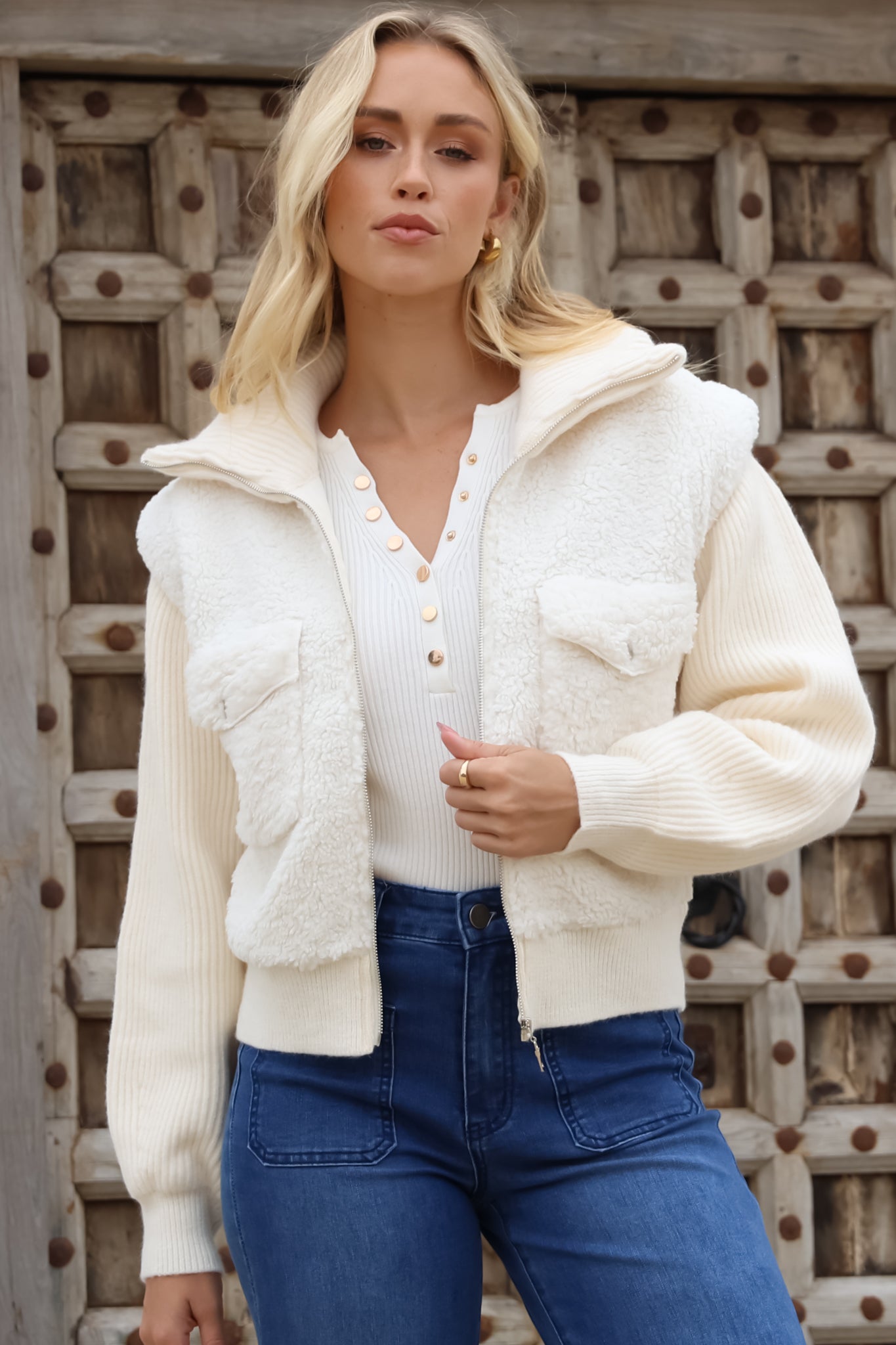 Walter Cropped Jacket - Knitted Teddy Bodice Zipper Jacket in Cream