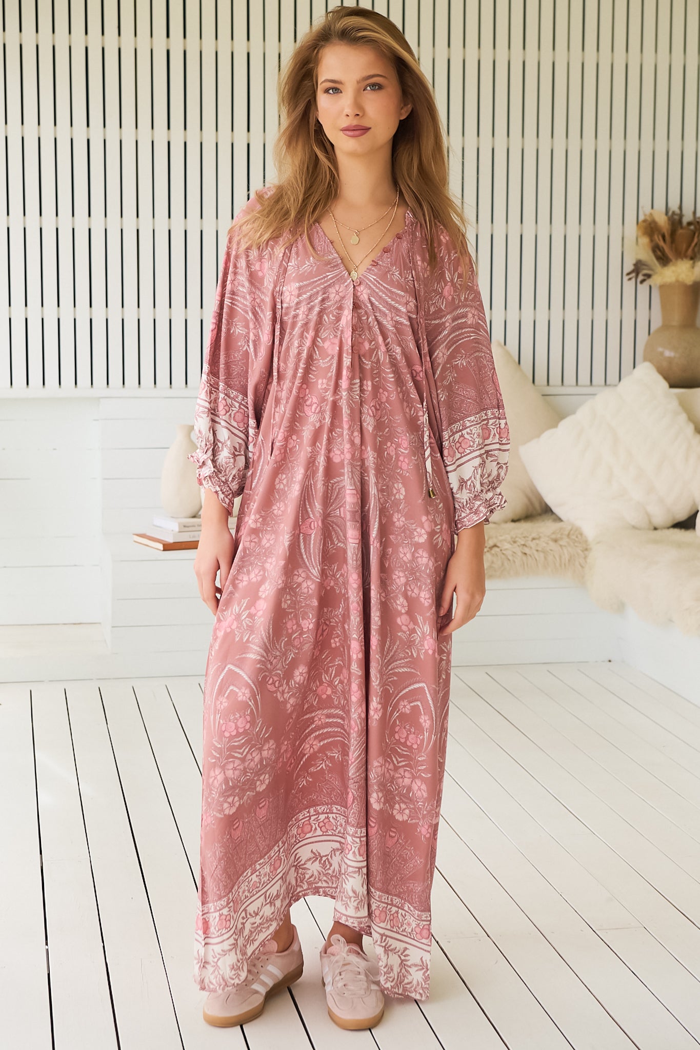 JAASE - Bree Maxi Dress: Frill Balloon Sleeve V Neck Shift Dress in Angelina Print